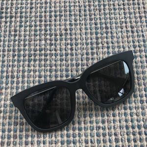 😎 DIFF Bella Polarized Sunglasses 😎